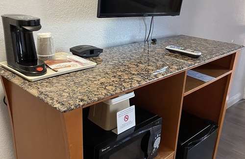 Grover Beach Hotel | Pacific Inn