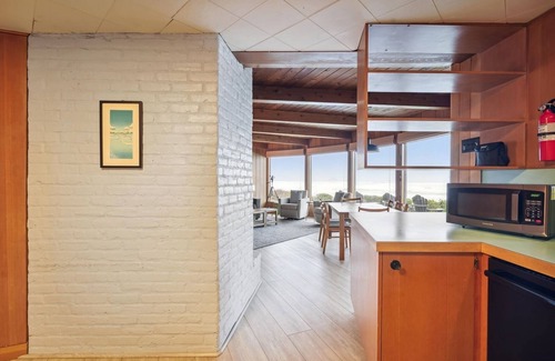 Arch Cape House | Pacific Knoll - Oceanfront! - Beachcomber Vacation Homes