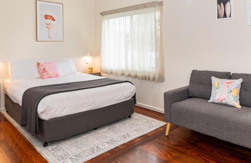 Forster Hotel | Pacific Motel 02
