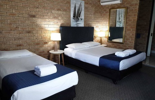 Pacific Paradise Hotel | Pacific Paradise Motel