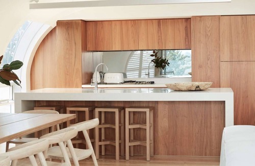 Bondi Beach Apartment | Pacific Penthouse by Contemporary Hotels