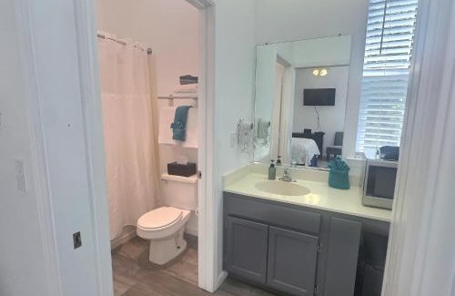 Oceano House | Pacific Plaza #303 - The Shark Shack Studio - StudioD-Q