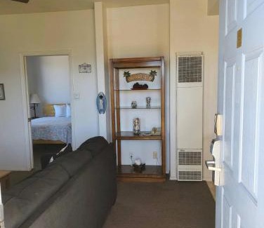 Oceano House | Pacific Plaza #306 - Ocean View Condo - 1BdrmD-2Q