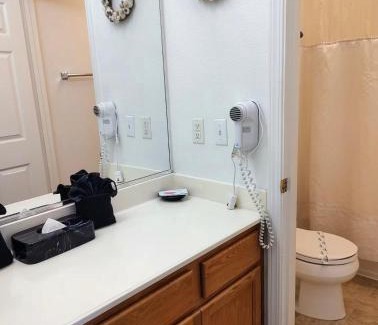 Oceano House | Pacific Plaza #306 - Ocean View Condo - 1BdrmD-2Q