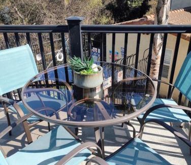 Oceano House | Pacific Plaza #409 - Peaceful Pearl - 1BdrmUp-K-QSofa