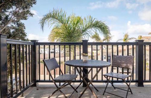 Oceano House | Pacific Plaza #509 - Lighthouse Lodge - 1BdrmUp-K-QSofa