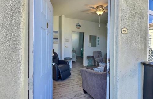 Oceano House | Pacific Plaza #608 - Oceano Getaway - 1BdrmUp-K-QSofa