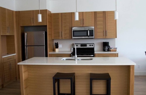 Powell River Hotel | Pacific Point Market & Suites