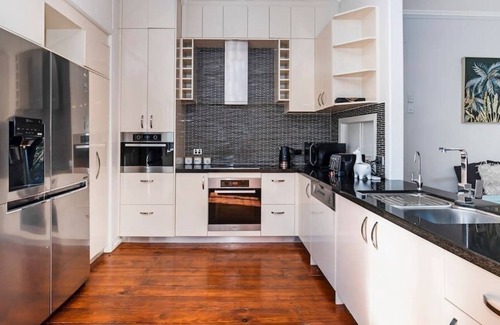 Paddington House | ★Paddington Central★ Sleeps 15, 400m Caxton street
