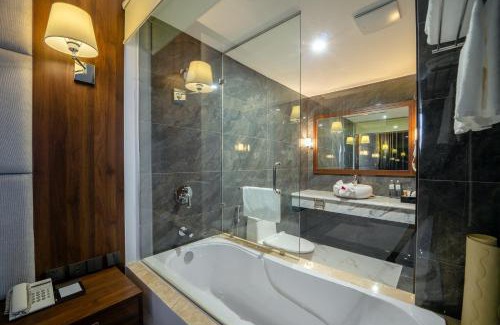 Ha Long Hotel | Paddington Hotel Halong Bayview