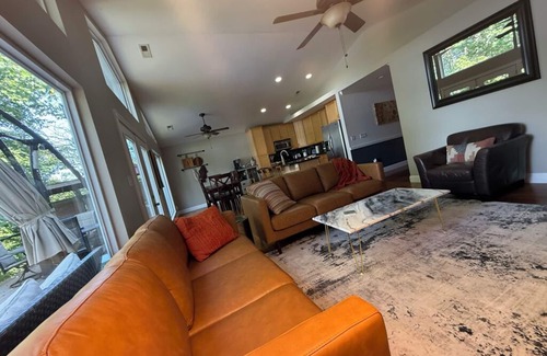 Lyman House | Paddle Cove – Lakefront Retreat with Private Dock, Sleeps 12