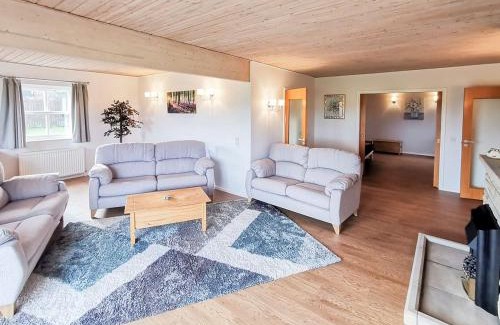 Middleham House | Paddock House