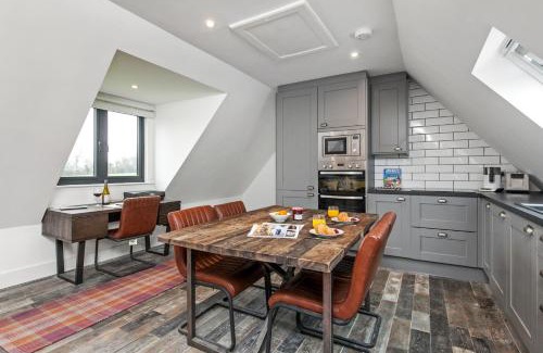 Littleton Apartment | Paddock View