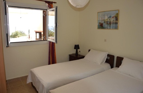 East Mani Apartment | Paganea's Pearl