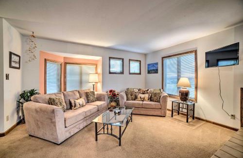 Pagosa Springs Apartment | Pagosa Condo with Deck, 4 Mi to Hot Springs and Dtwn