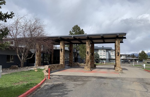 Pagosa Springs Hotel | Pagosa Lodge