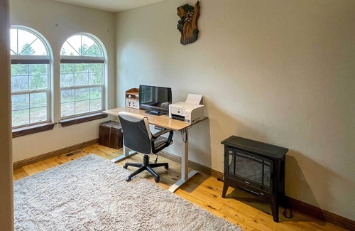 Pagosa Springs Cottage | Pagosa Springs Vacation Rental 6 Mi to Downtown!