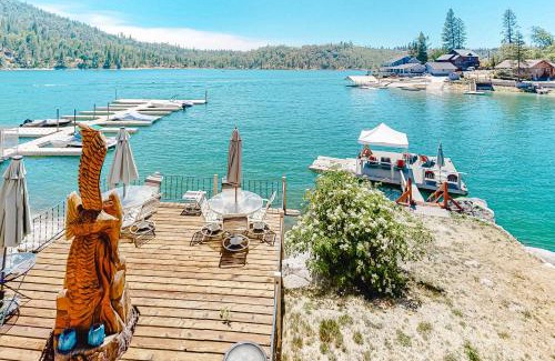 Bass Lake House | Paha Lakefront