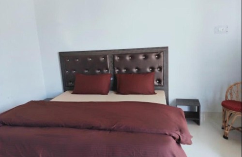 Arogi House | Pahadi Ghar "Himalayan HomeStay", Chamba