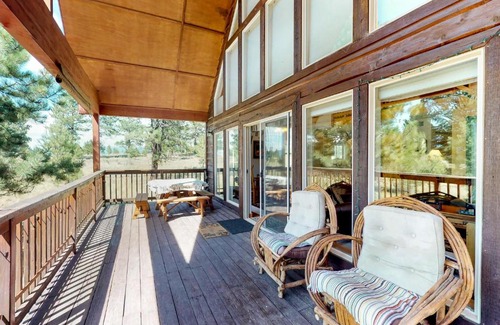 Angel Fire House | Painted Pony Cabin