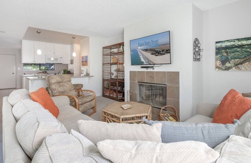 Pajaro Dunes Condo | Pajaro Dunes Resort 2 Bedroom Cozy Nights, Easy Beach Access