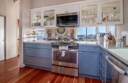 Watsonville House | Pajaro Dunes Resort: Breathtaking Views - 5 BR/3 BA Pajaro Dunes Beach House