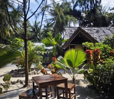 Paje Hotel | Paje Beach Bandas