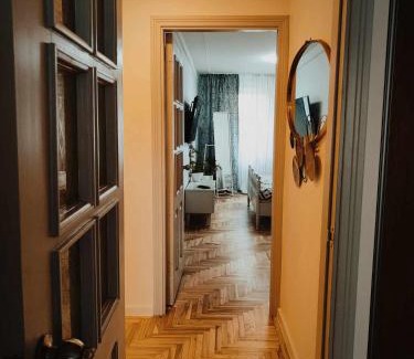 Kaunas Apartment | Pakeliui