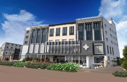 Bhubaneshwar Hotel | Pal Heights Mantra
