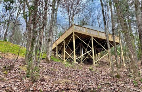 Topton Other | Pala Chino Yurt - Next to Nantahala Weddings