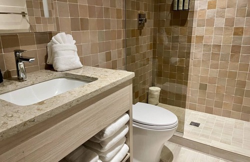 Downtown Santa Fe Hotel | Palace Modern Hotel at the Plaza - Adjoining Suites 5&6