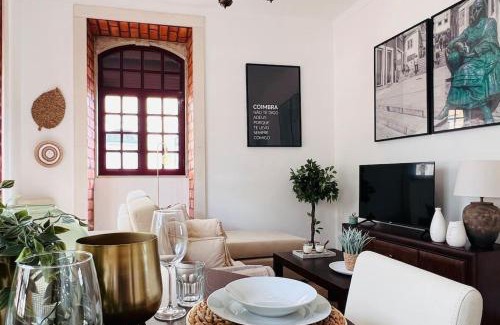 Coimbra City Centre Apartment | Palacete da Serenata @ Sé Velha