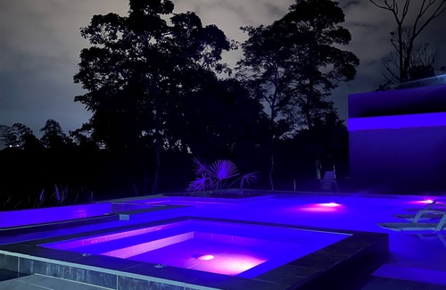 Pereira Villa | Palacio del sol + jacuzzi climatizado + piscina de lujo