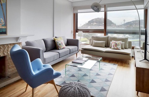Antiguo Apartment | Palacio Miramar by FeelFree Rentals