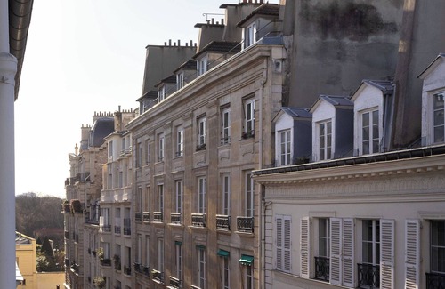 Quartier des Invalides Apartment | Palais Bourbon Hotel - Room 31- 4P - Invalides