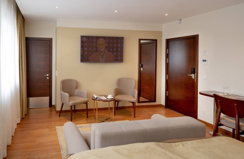 Rhein-Erft-Kreis District Hotel | Palast Hotel