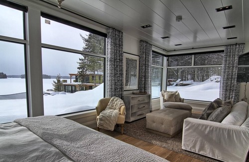 Muskoka Lakes Villa | Palatial and private 6 Bed | 5 Bath Lake Rosseau! Sunsets! BRAND NEW!