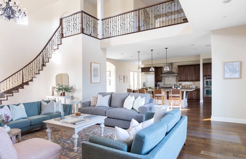 Temecula Villa | Palazzo Del Sol By AvantStay | Breathtaking Home w/Mountain Views & Hot Tub