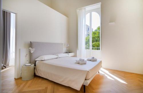 Municipio 1 Apartment | Palazzo della Torre - Seaview Luxury historical apartments