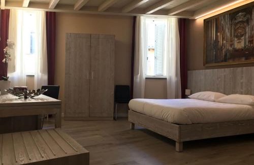 Parma City Centre Apartment | Palazzo Domanto Apartments Parma