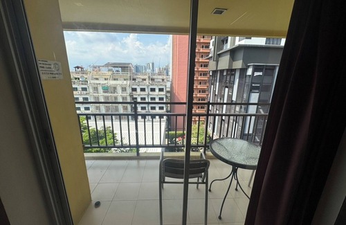 Khlong Ton Sai Apartment | Palette Bella B All Suites Bangkok Hotel