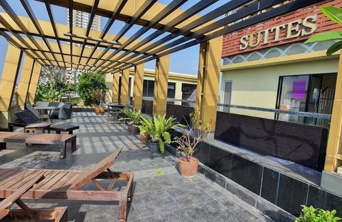 Khlong Ton Sai Apartment | Palette Bella B All Suites Bangkok Hotel