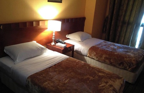 Madinat Zayed Hotel | Palette Top Stars Hotel