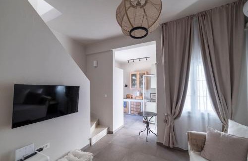 Pothia Apartment | Palia Kleopatra