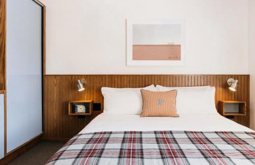 Lucerne - Higuera Hotel | Palihotel Culver City
