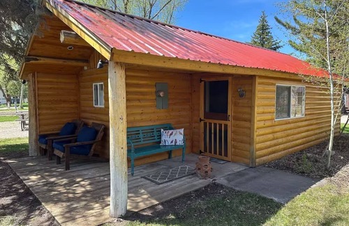 Irwin Cabin | Palisades Cabin #2