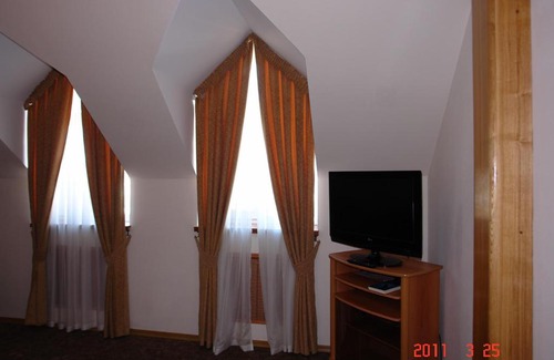 Slavyanka Hotel | Pallada