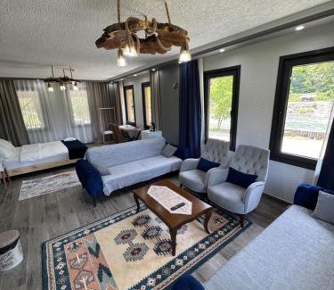 Ardesen Apartment | Pallas Otel