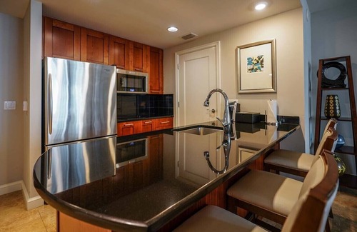 Singer Island Resort | Palm Beach Singer Island Resort & Spa Luxury Suites 2/2 Ocean View