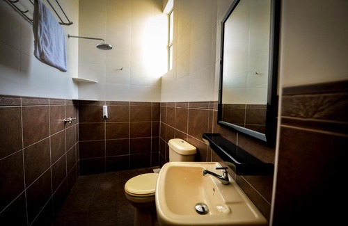 Perkampungan Bukit Ubi House | Palm City Villa